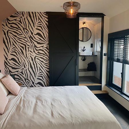 Kavel 90 Bed & Breakfast Ден Бург Екстериор снимка